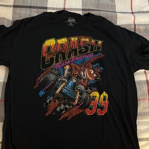 Crash bandicoot shirt XL